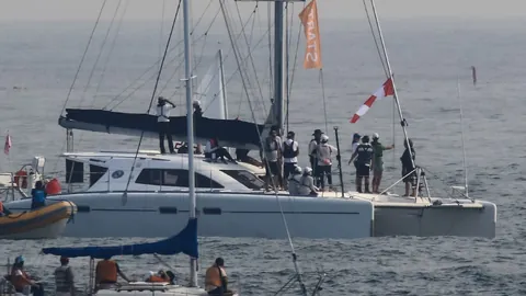 穆西亚拉绝杀助拜仁逆胜科隆，夺德甲冠军宝座